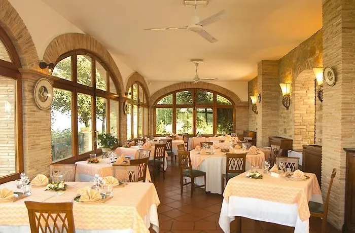 Il Poggio Degli Olivi 3*